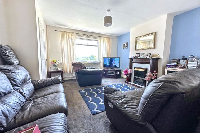 32, Ramsey Crescent, Bishop Auckland photo 3