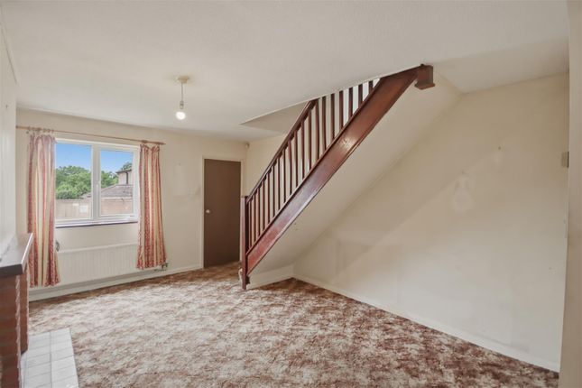 12, Ashhurst Close, Chesterfield photo 2