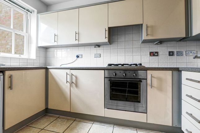 71 Bowsher Court, Ware photo 3