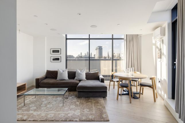 Flat for sale in Valentine Place, London
