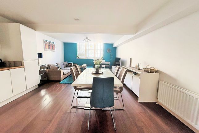 Flat 2, 16, Stone Street, Brighton photo 3