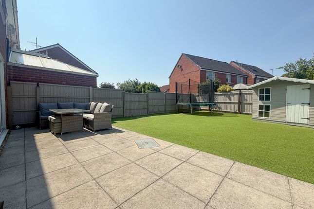 158 Holmlands Drive, Prenton photo 4