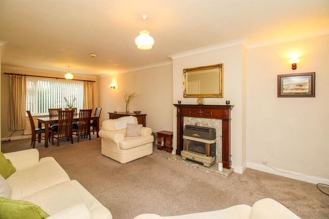 9, Duncan Avenue, Wakefield photo 4