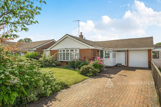 3-bed house on 5, Dove House Close, Buckingham, £550,000