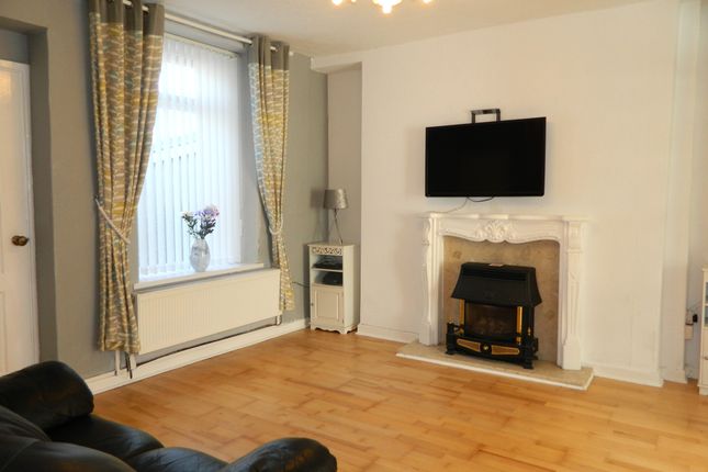 2 Duffryn Street, Pontlottyn photo 2