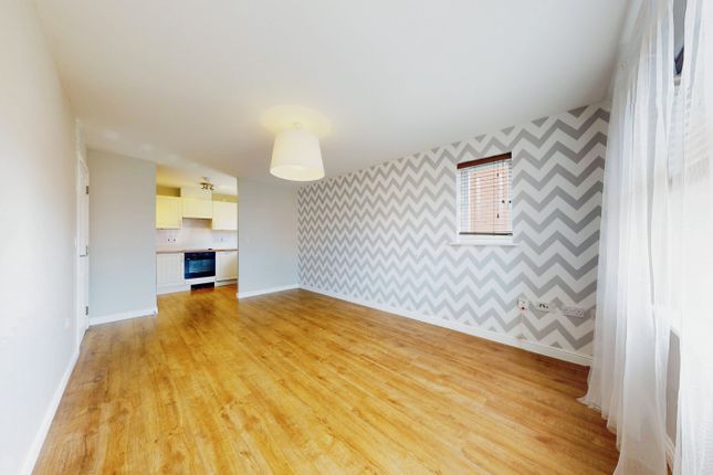 11F, Knights Walk, Caerphilly photo 5
