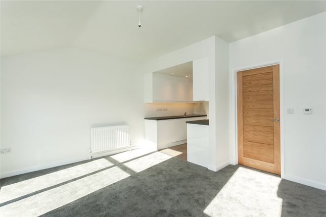 19B, Lane Close, Oxfordshire photo 2