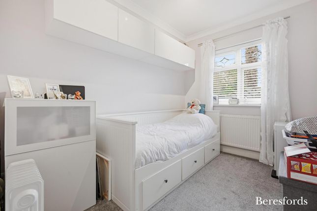 123, Crow Green Road, Brentwood photo 4