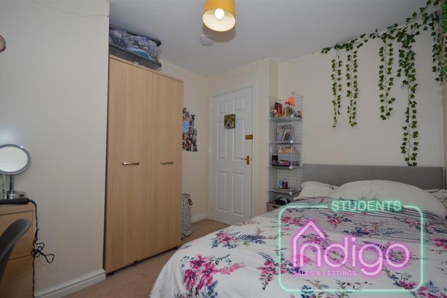 Thumbnail Room to rent in Godwin Way, Stoke-On-Trent