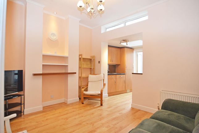 1-bed flat on Flat C, 160, Stanley Road, Middlesex, £235,000