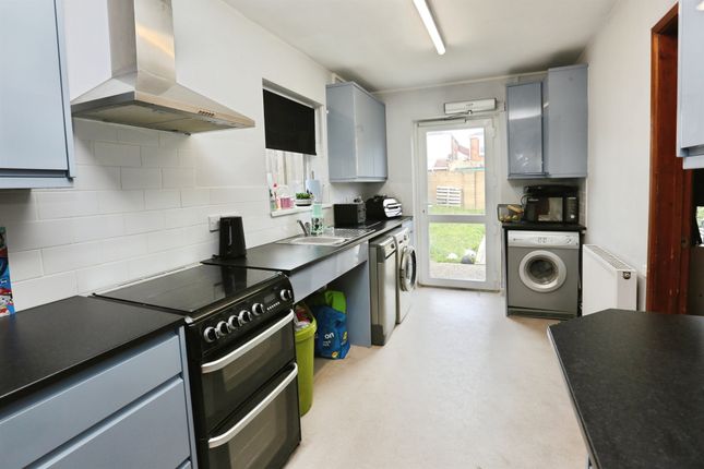 139, Albemarle Avenue, Gosport photo 3