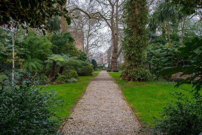 Property for sale in Hyde Park Square, London