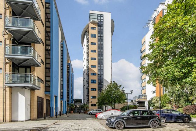 Thumbnail Flat to rent in Westferry Road, London