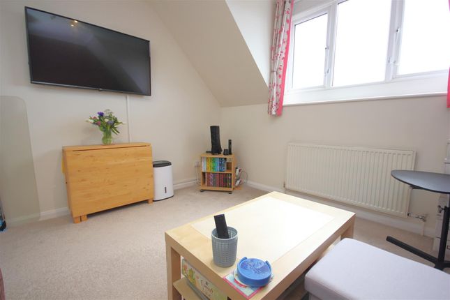 Flat for sale in Rectory Road, Rushden
