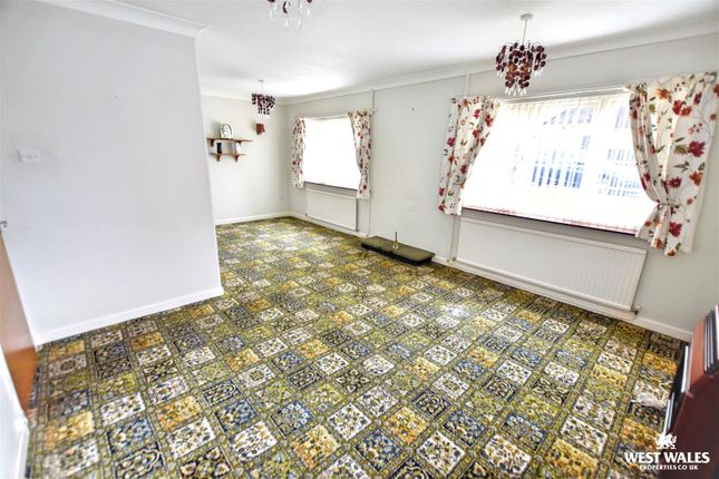 7, Vicarage Fields, Pembroke photo 2