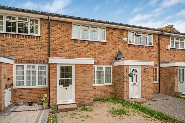 2-bed terraced on Chalcot Close, Sutton, £450,000