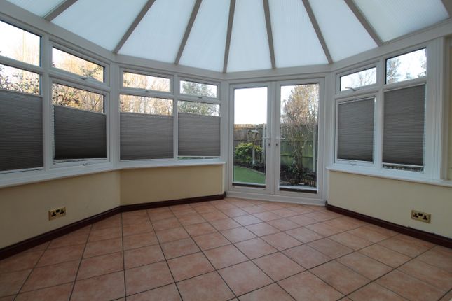Bowers Close, Guildford photo 4