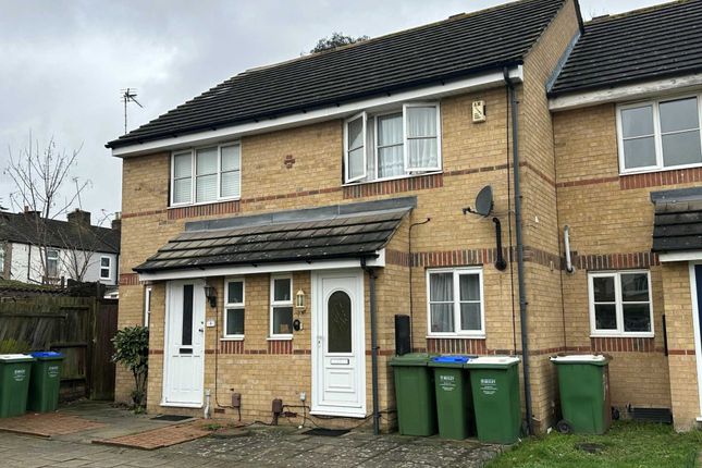 Property for sale in Aveley Close, Erith