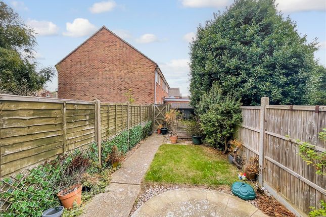 22, Church Green, Shoreham-By-Sea photo 5