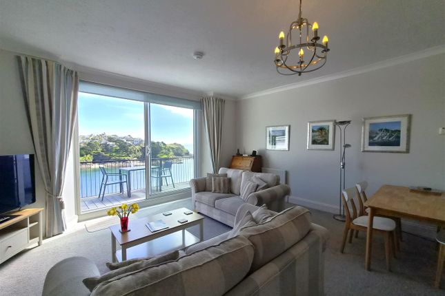 Apt 4 Penlee,, Tower Park, Fowey photo 2