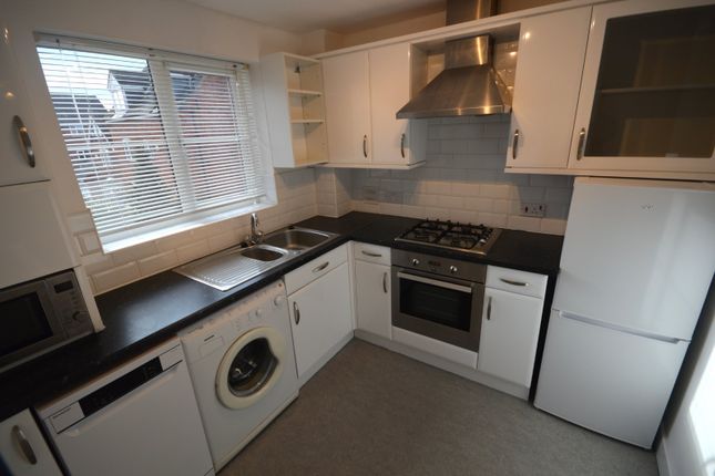 59, Greenacre Way, South Yorkshire photo 3