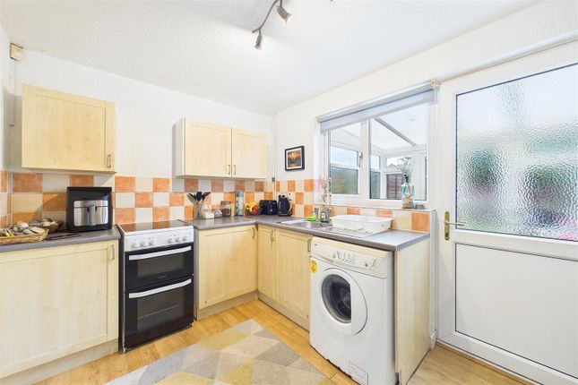 23, Claremont Gardens, Clevedon photo 3