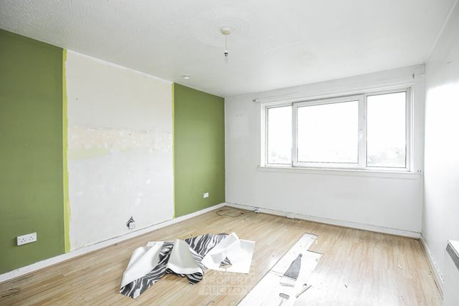 12, Mossvale Path, Glasgow photo 2