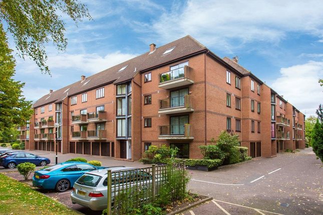 Flat for sale in Winslow Close, Pinner