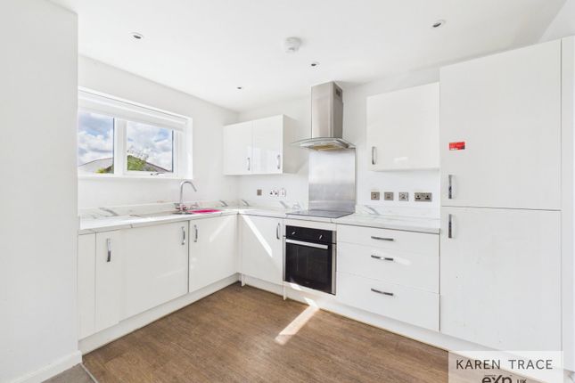 9 Tremeadow Rise, Trewoon photo 2
