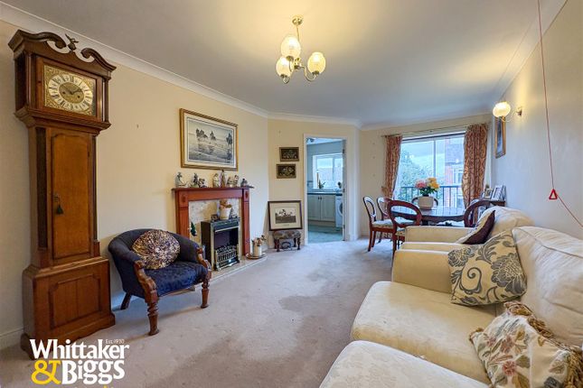 24 Orchard Gardens, Apple Close, Congleton photo 2