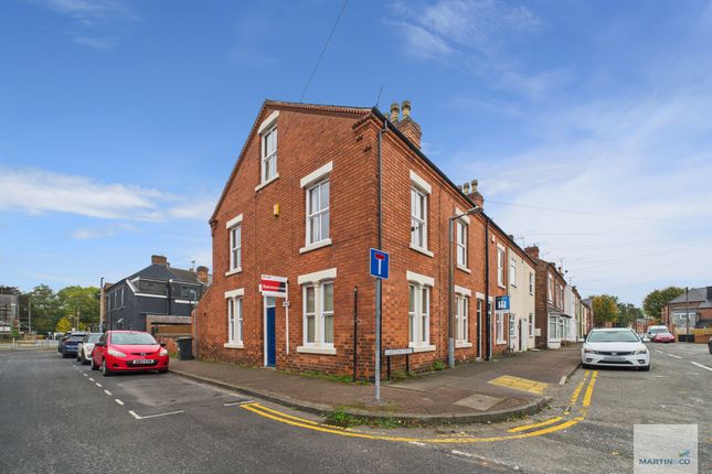 Cam03394G0-Pr0377-Still016