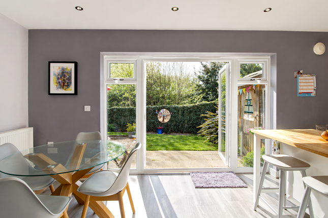 19, Thistle Close, Tarporley photo 3