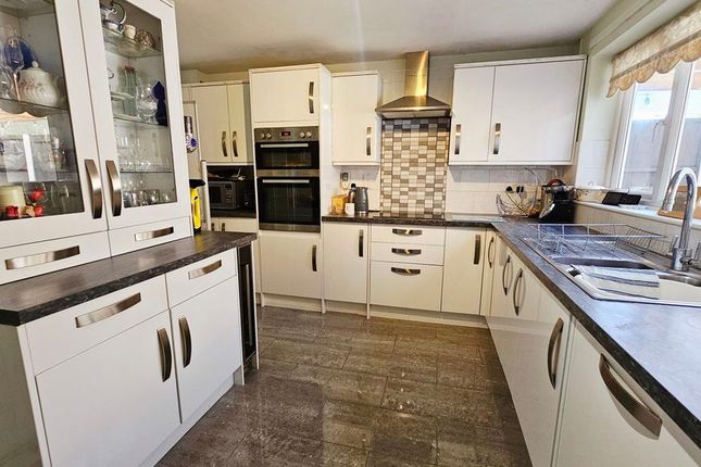 26, Ecroyd Park, Hereford photo 4