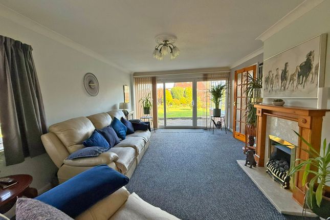 61, Pasture Lane, Scarborough photo 3
