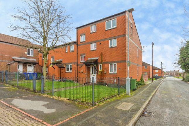 38, Hope Street, Ashton-under-Lyne photo 2