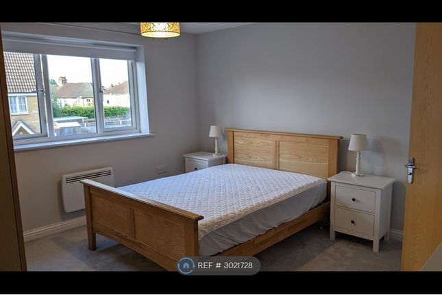 Flat, Cobalt Court Hedley Road, St Albans photo 2