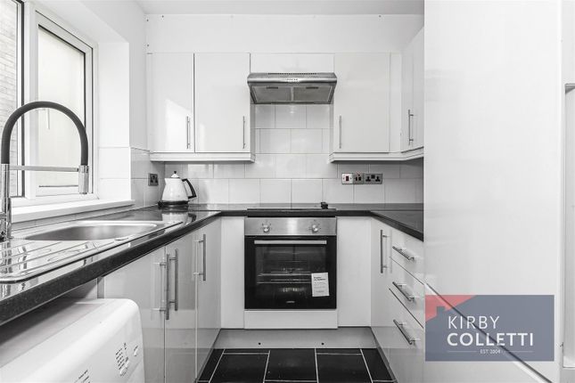 11 Crossbrook Court, Crossbrook Street, Cheshunt Waltham Cross photo 4