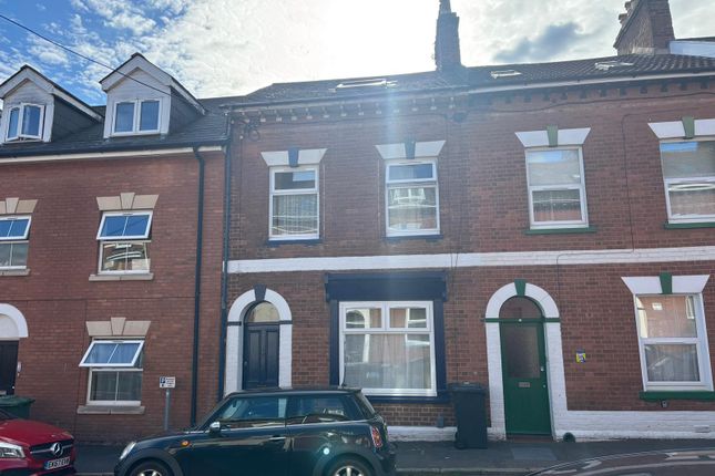 6-bed terraced on 3, Victoria Street, Exeter, £910/mo