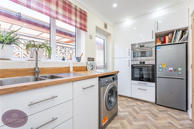 5, Thistle Close, Nottingham photo 3