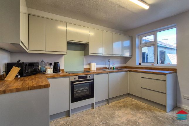 5 Stad Dolwar, Pwllheli photo 2