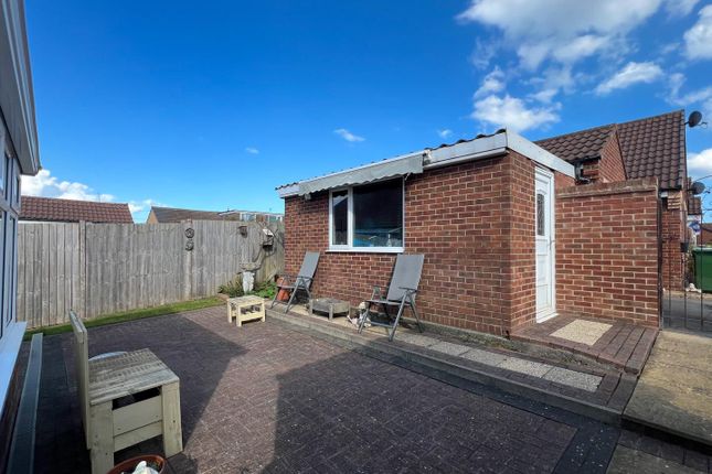 35, Carrs Meadow, Withernsea photo 4