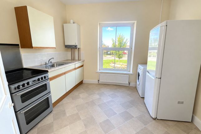 Flat 2, 27, Caen Street, Devon photo 2