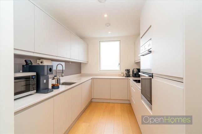2, Oriental Square, Colindale photo 2
