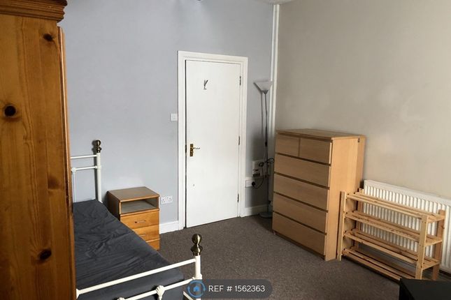Thumbnail Room to rent in Fore Street, Trowbridge