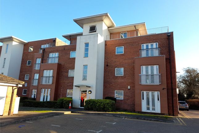 Thumbnail Flat for sale in Hawkes Close, Langley, Slough, Berkshire