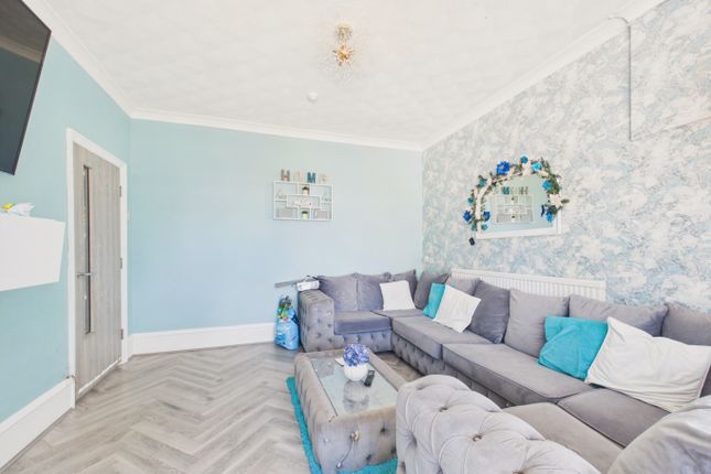 55 Hull Road, Withernsea, East Riding Of Yorkshire photo 2