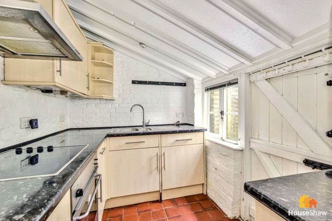5 George Street, Chesham photo 2
