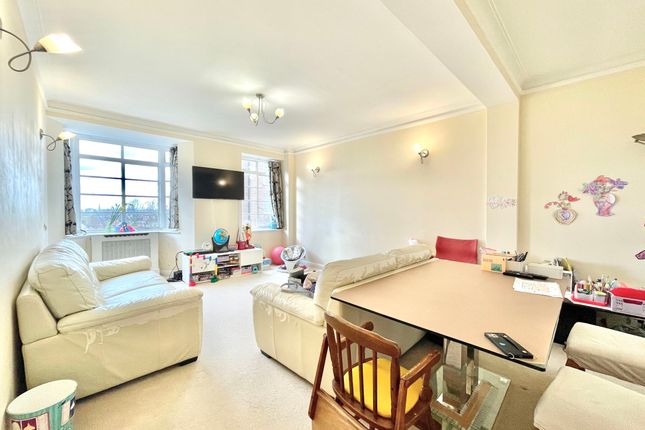 Thumbnail Flat to rent in Flat, St. Johns Court, Finchley Road, London
