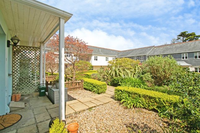 7, The Walled Garden, Kernick photo 3