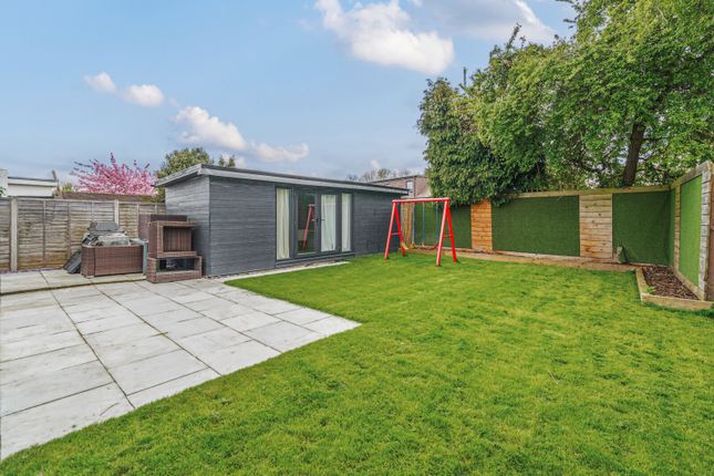 Bungalow for sale in Kilmiston Avenue, Shepperton